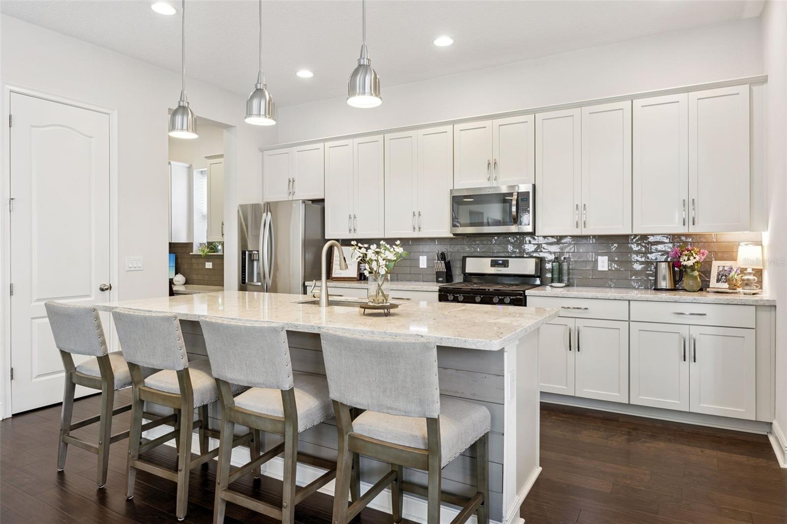 OAKLAND PARK - Residential
