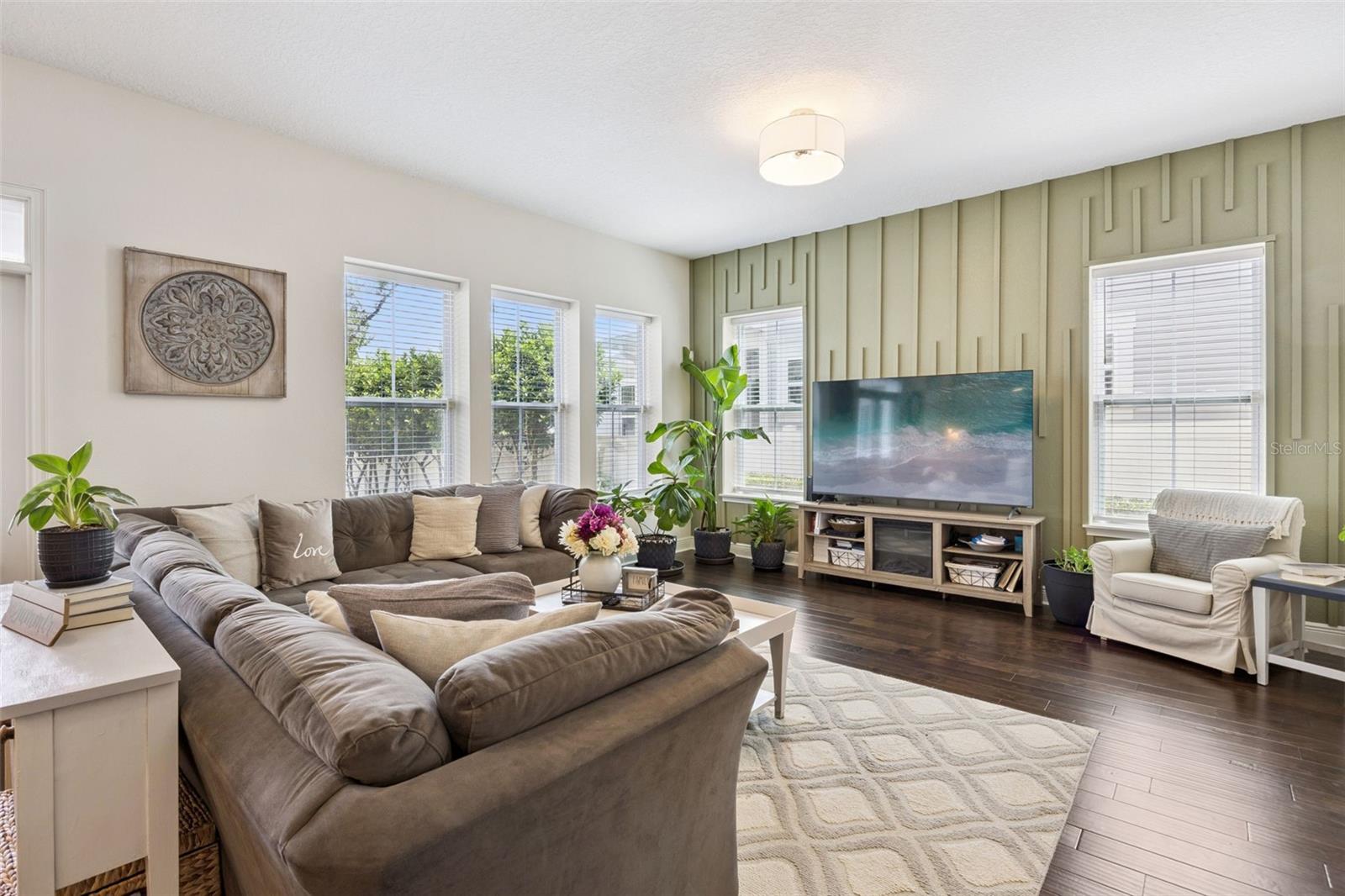 OAKLAND PARK - Residential