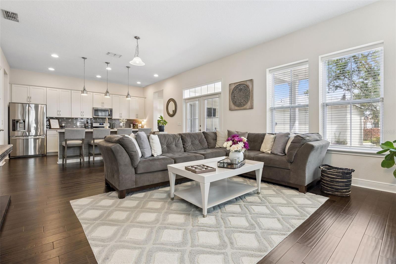OAKLAND PARK - Residential
