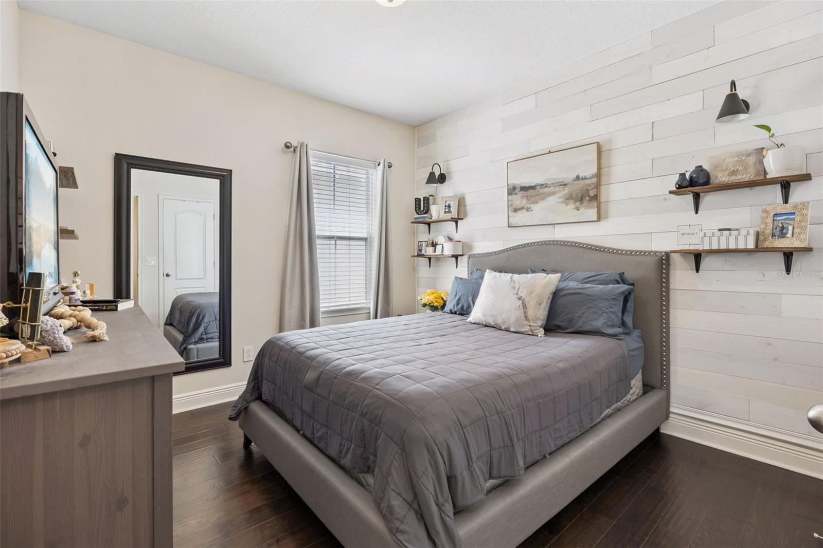 OAKLAND PARK - Residential