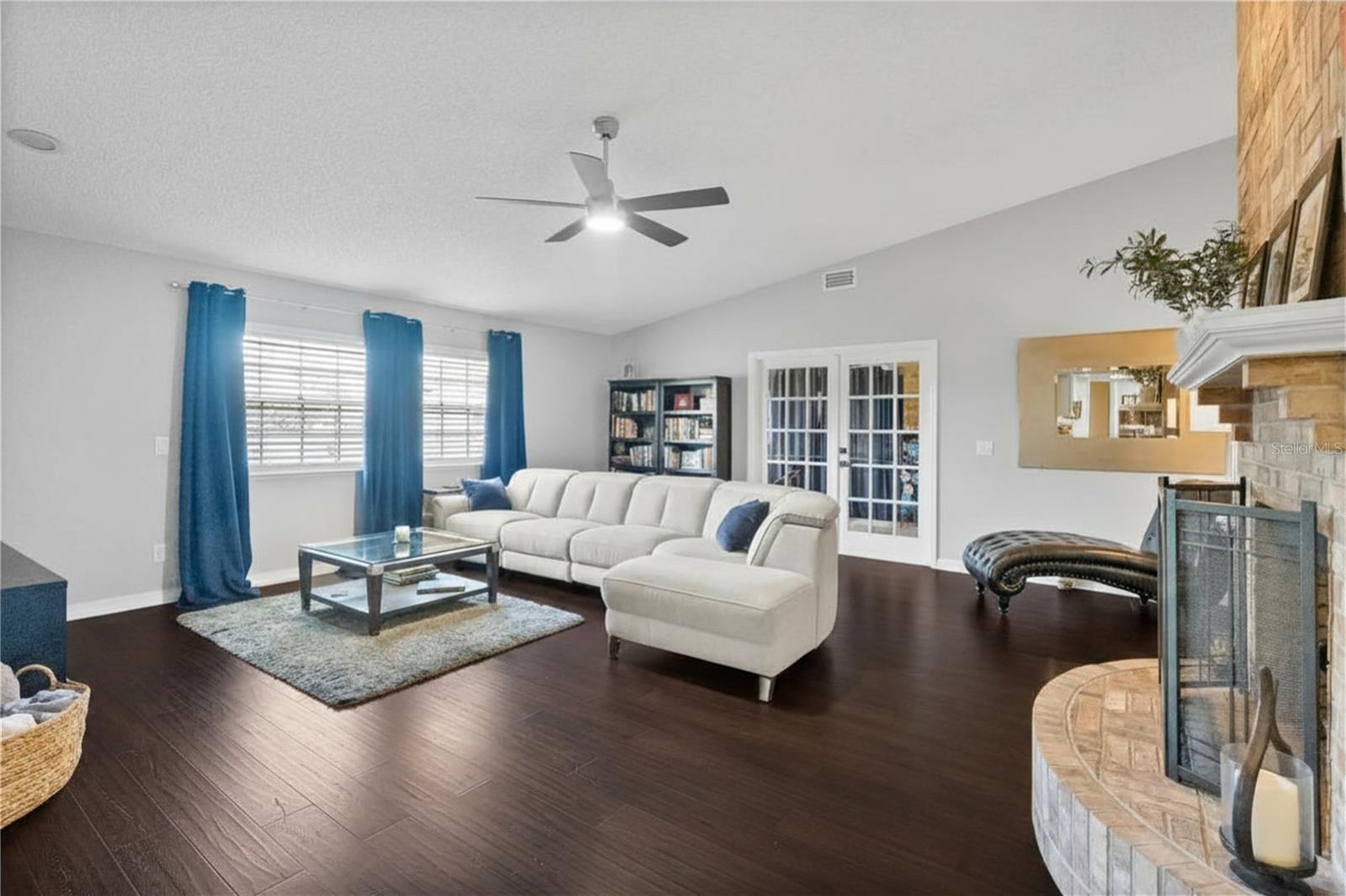 SUMMERHAVEN PH 02 - Residential