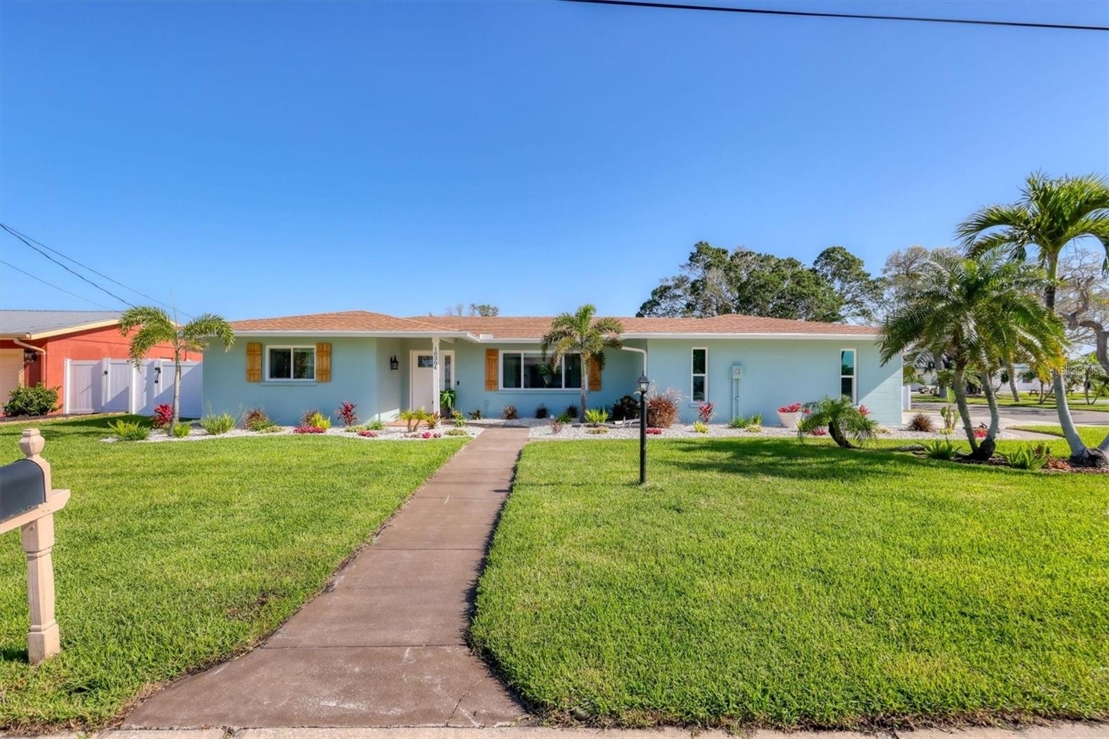 10304 SANDPIPER ROAD W