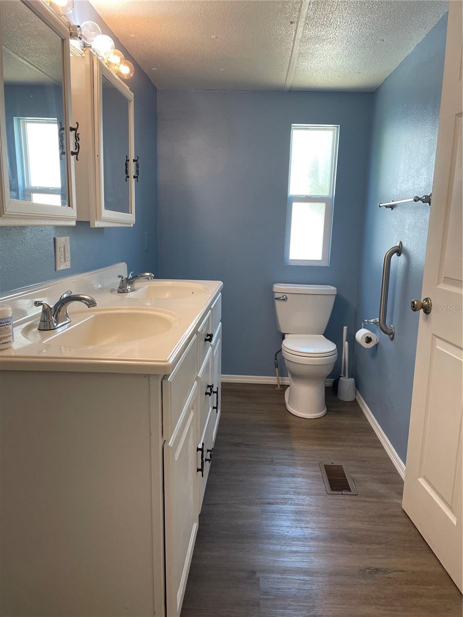 MONTVERDE HILLS - Residential