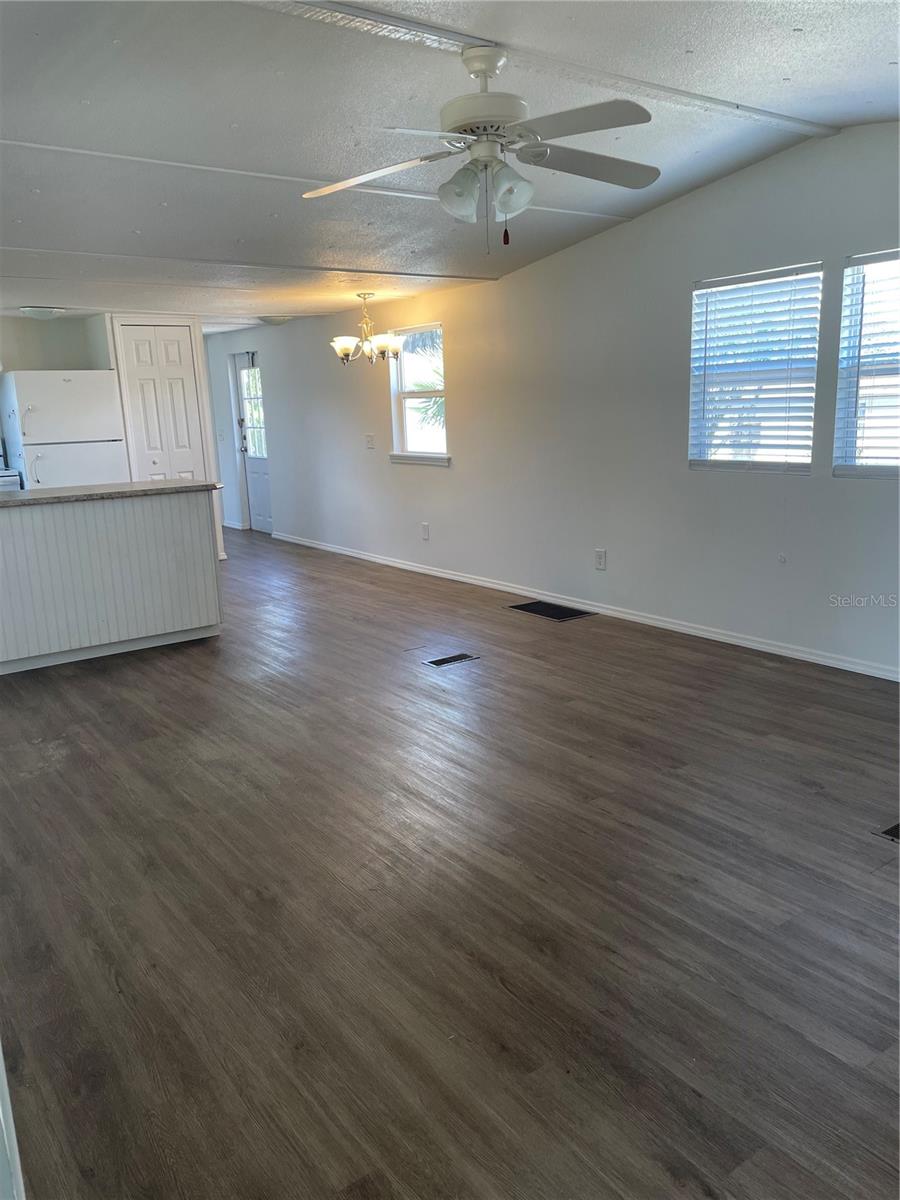 MONTVERDE HILLS - Residential