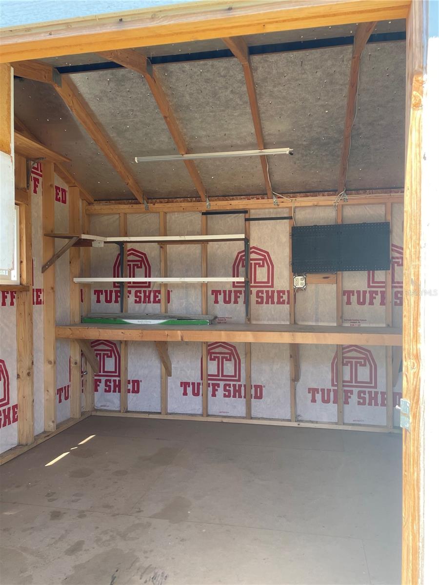 MONTVERDE HILLS - Residential