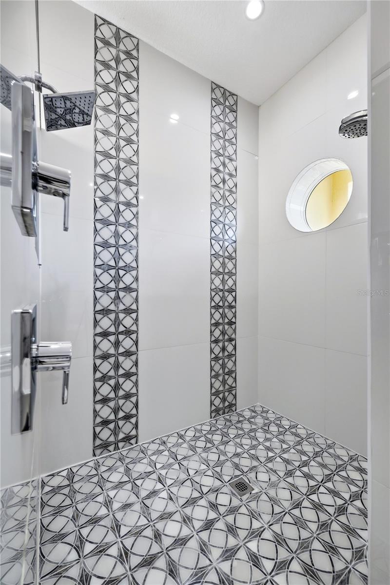 VILLAS OF SEAGATE AT ST JOSEPH SOUND - Residential