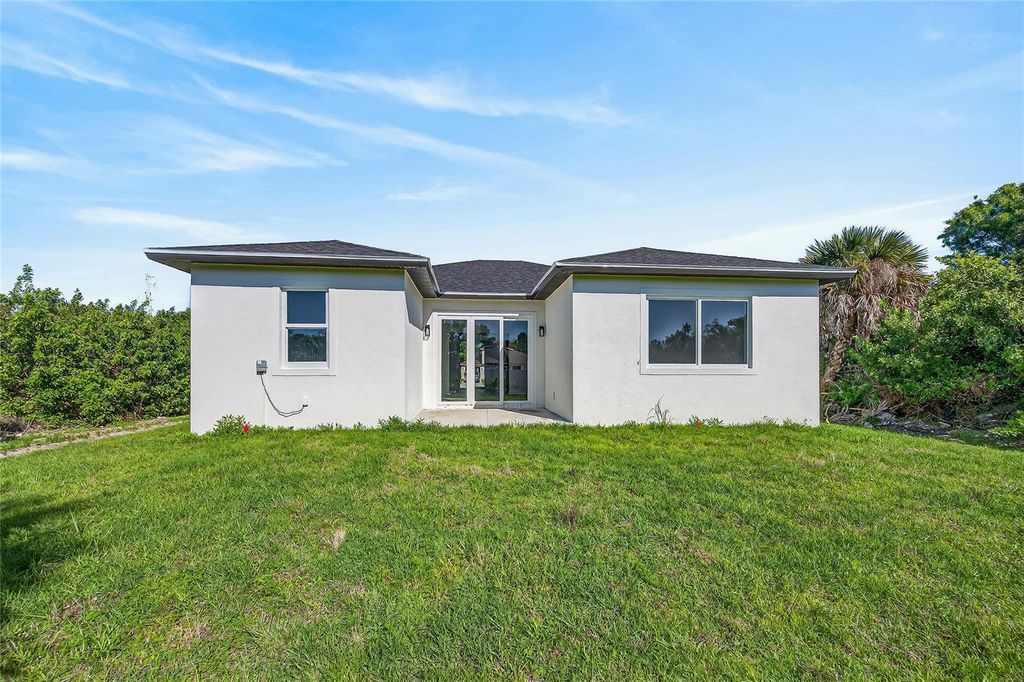 Photo of 511 Sweetwater Drive, Rotonda West, FL 33947 (MLS # N6143700)