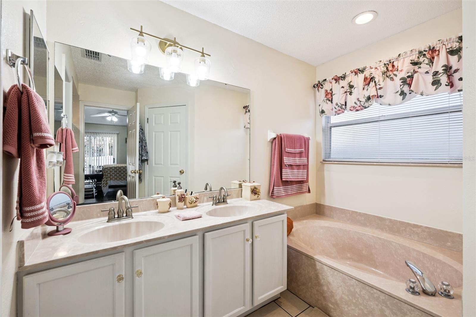 SOUTHCHASE PH 01B VILLAGE 08 - Residential