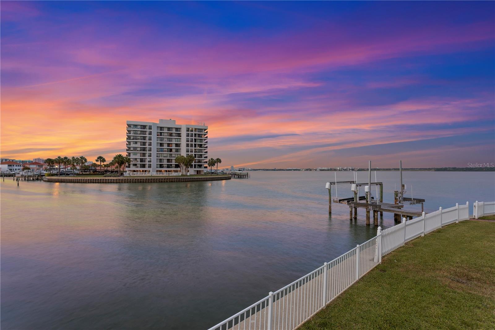 BILTMORE ISLES - Residential