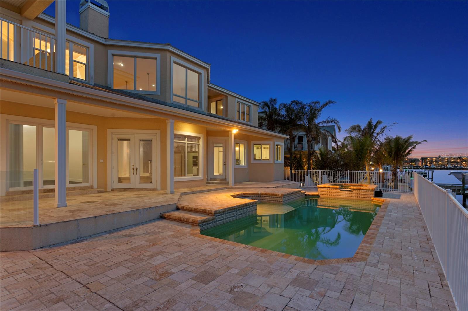 BILTMORE ISLES - Residential