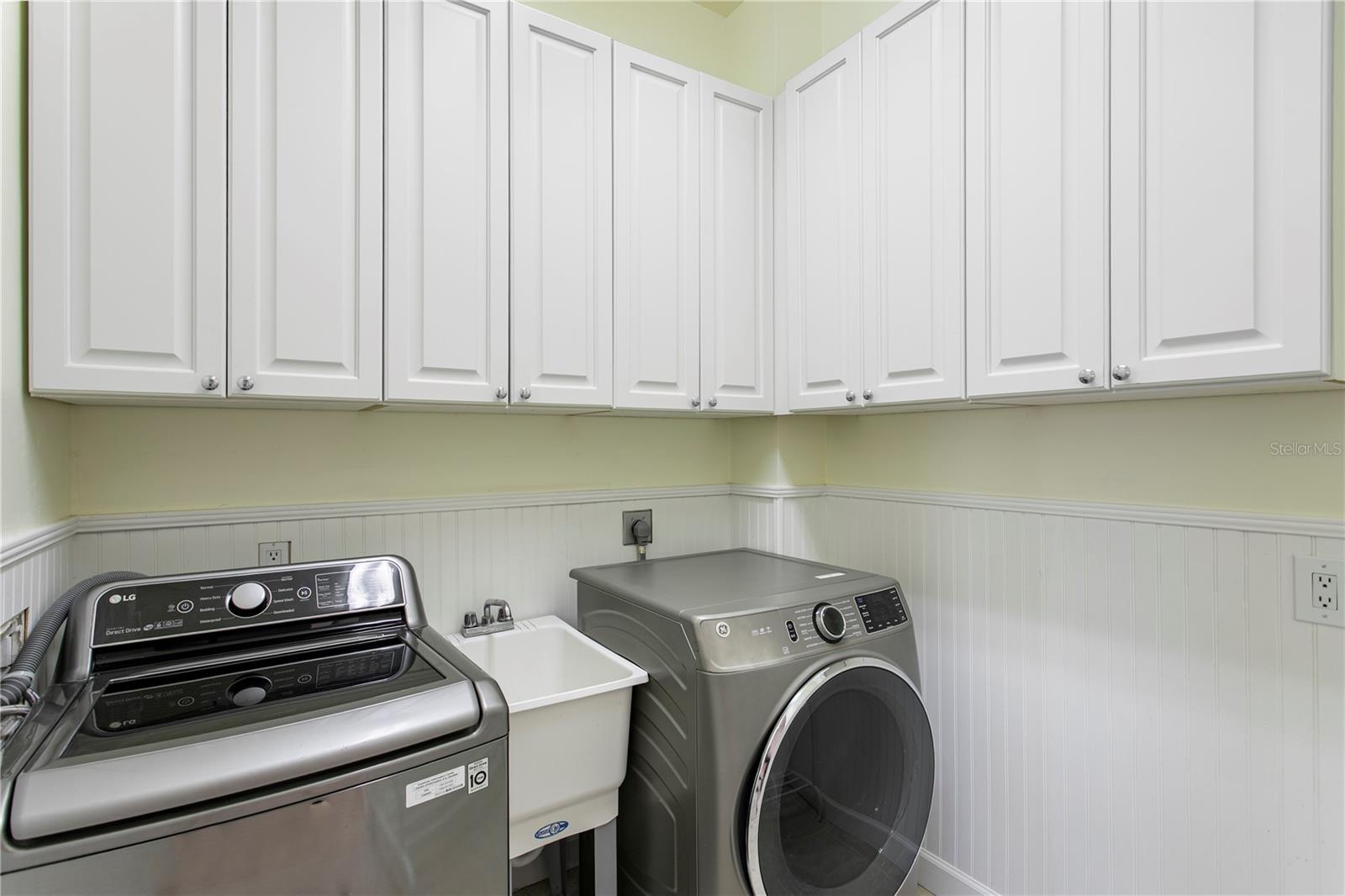 BILTMORE ISLES - Residential