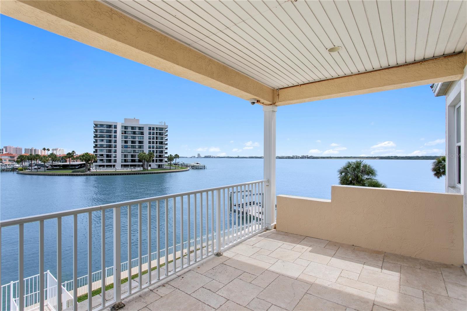 BILTMORE ISLES - Residential