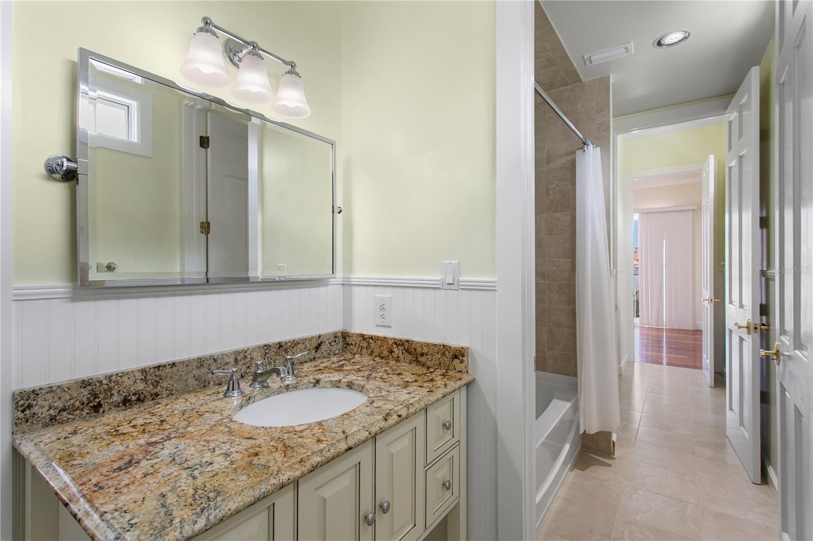 BILTMORE ISLES - Residential