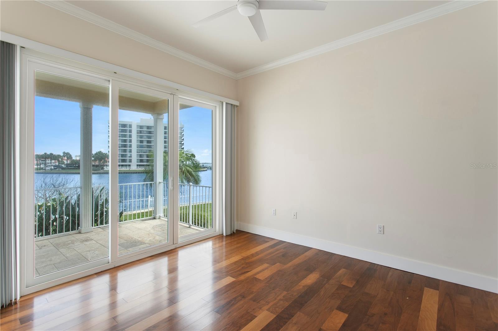 BILTMORE ISLES - Residential