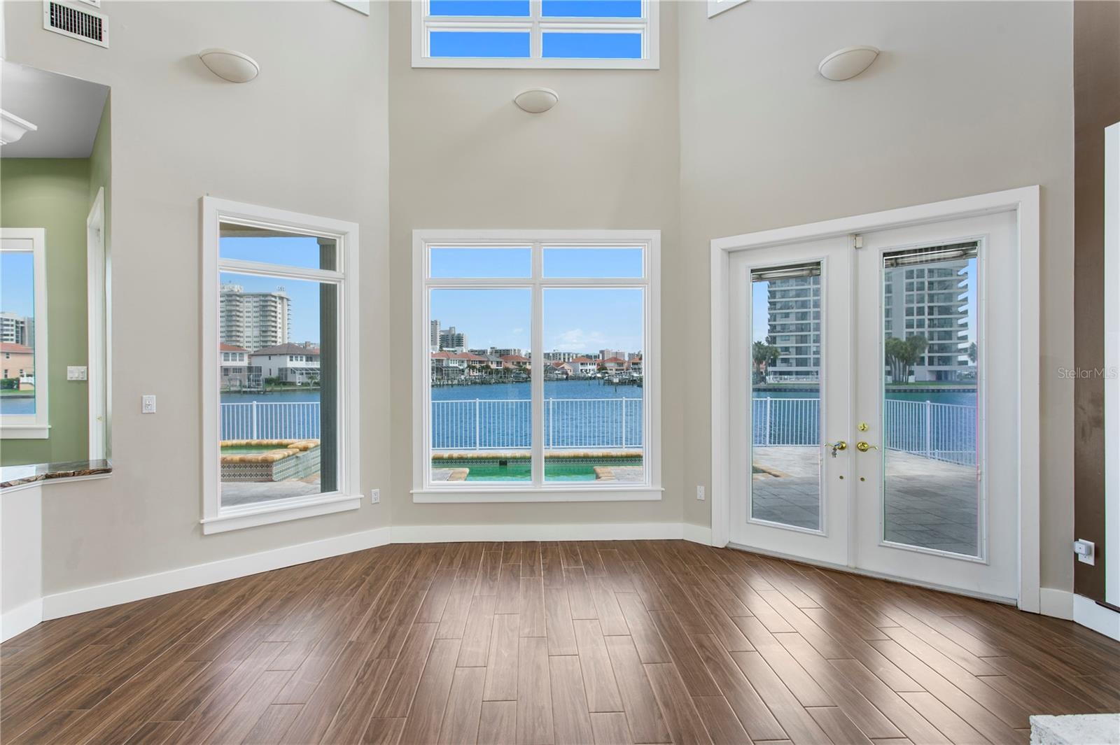 BILTMORE ISLES - Residential