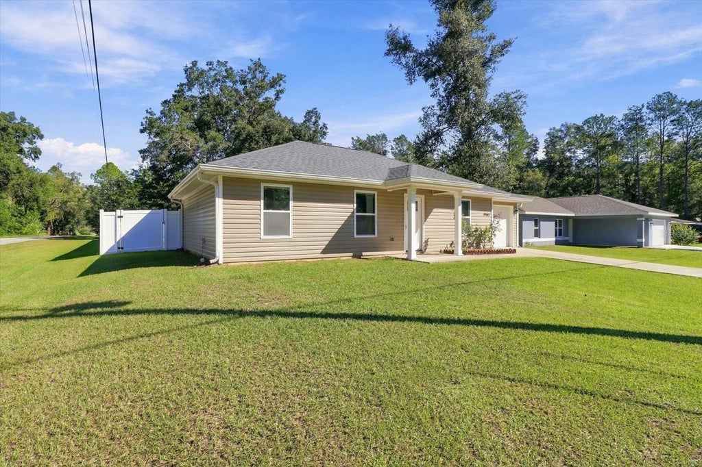 Photo of 20945 SW Robin Drive, Dunnellon, FL 34431 (MLS # OM734082)