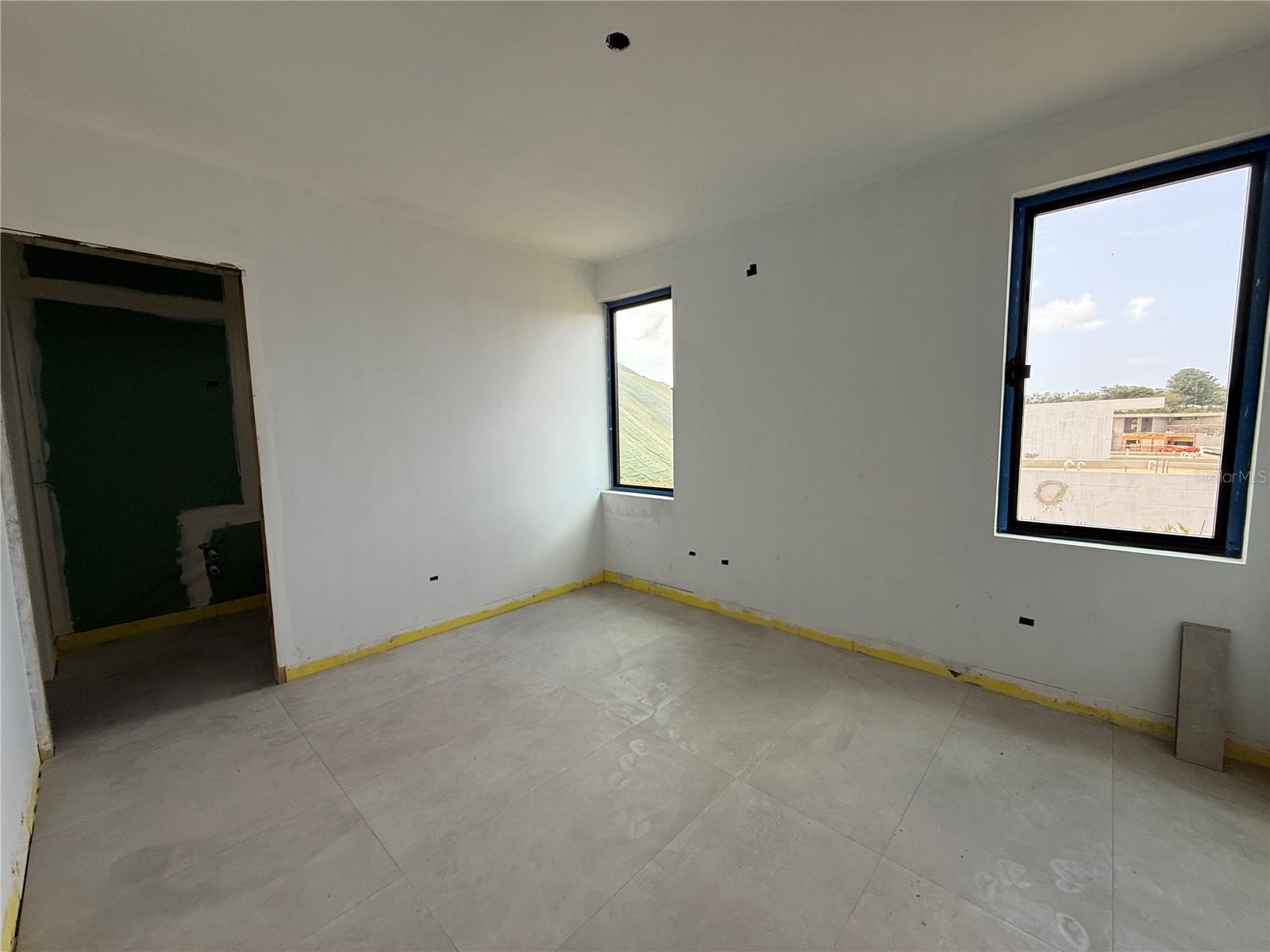 SENDEROS REALES - Residential