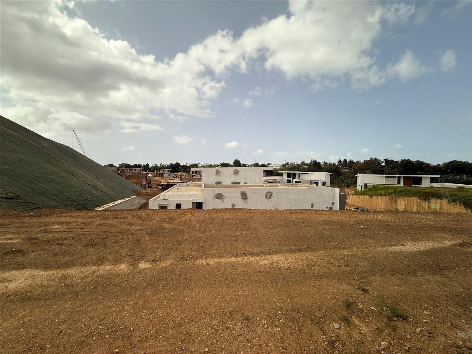SENDEROS REALES - Residential