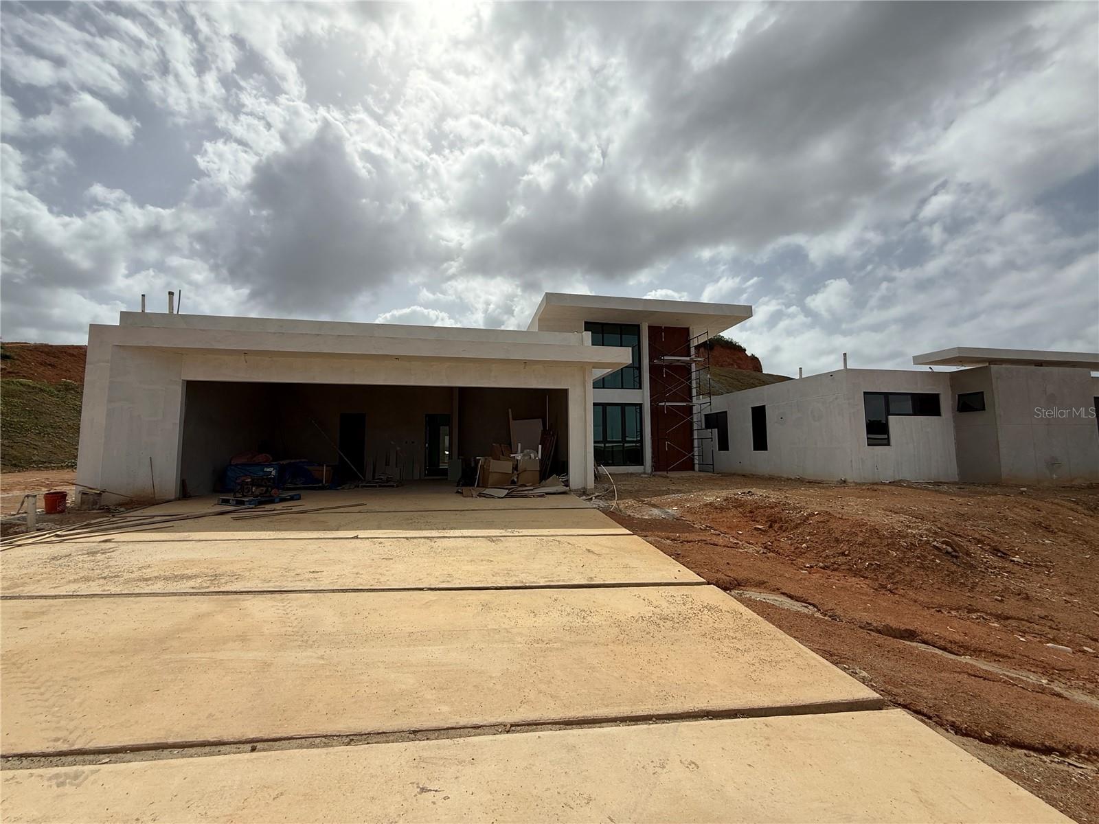 SENDEROS REALES - Residential