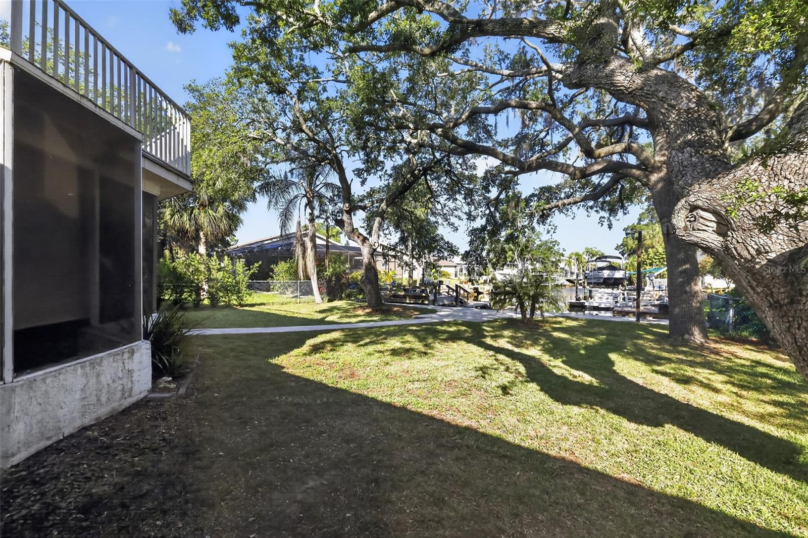 GULF HARBORS WOODLANDS - Residential
