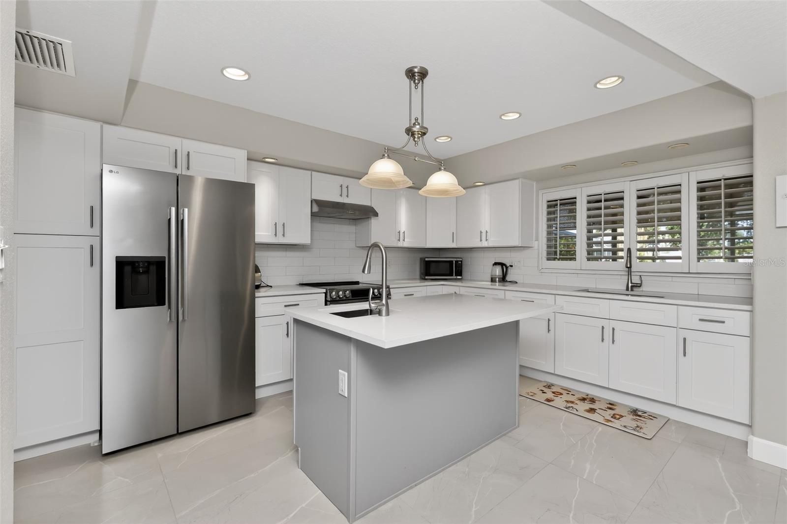 GULF HARBORS WOODLANDS - Residential