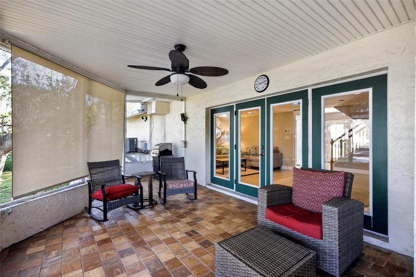 GULF HARBORS WOODLANDS - Residential