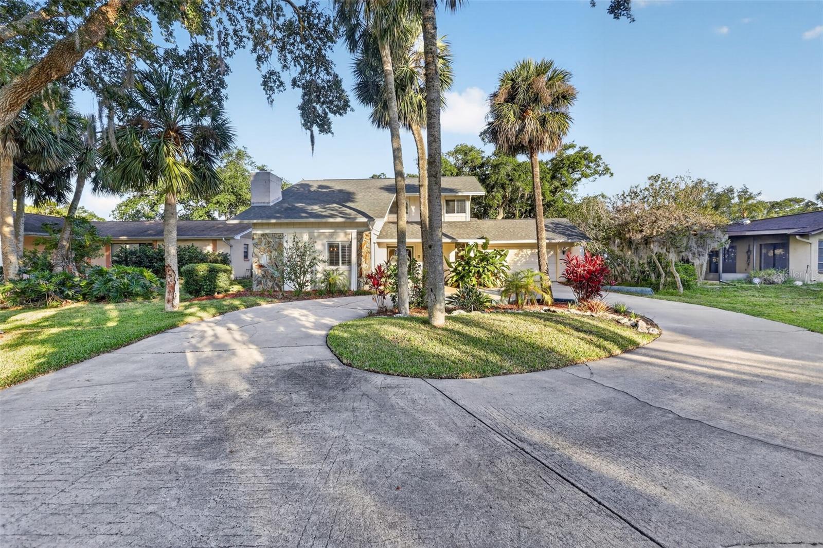 GULF HARBORS WOODLANDS - Residential