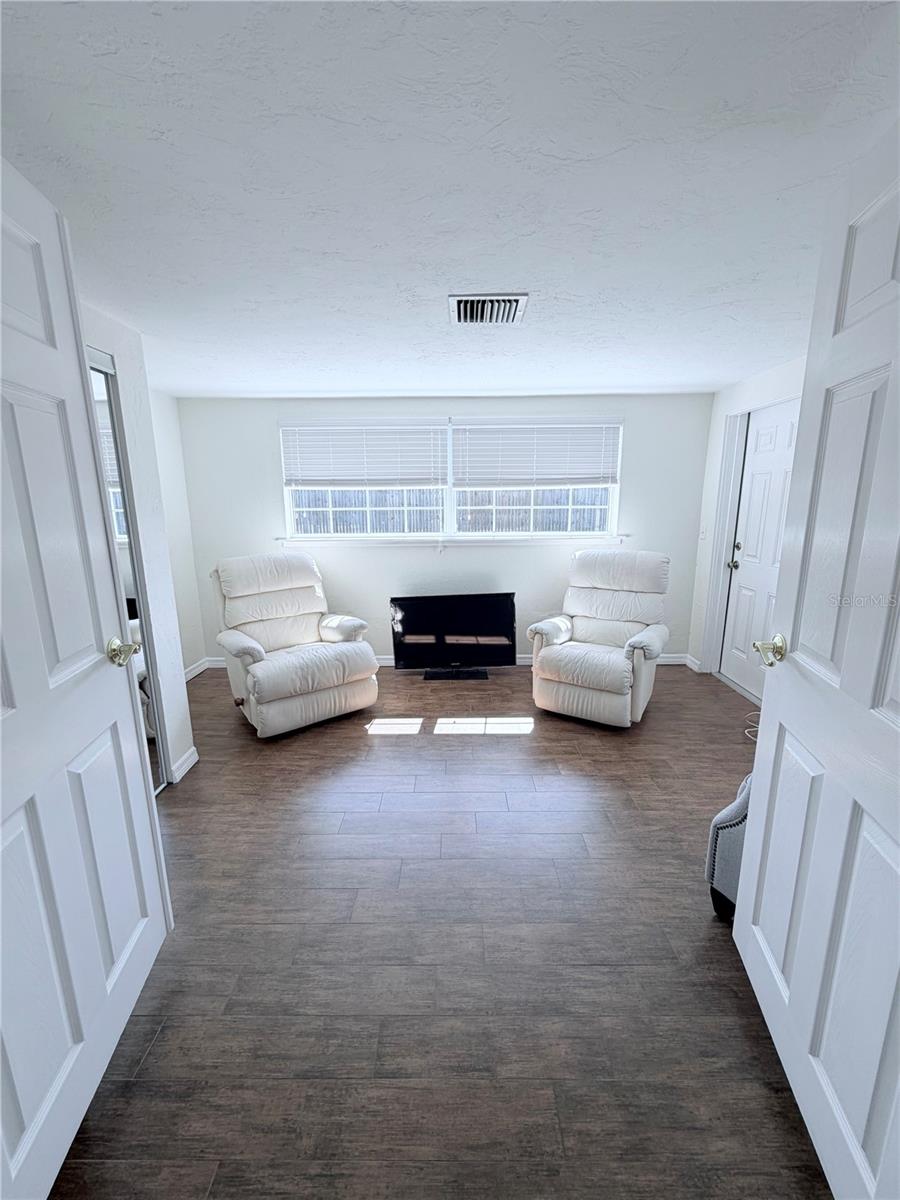 SARASOTA SPGS - Residential