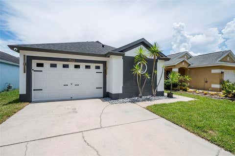 Photo of 7522 Oxford Garden Circle, Apollo Beach, FL 33572 (MLS # TB8524521)