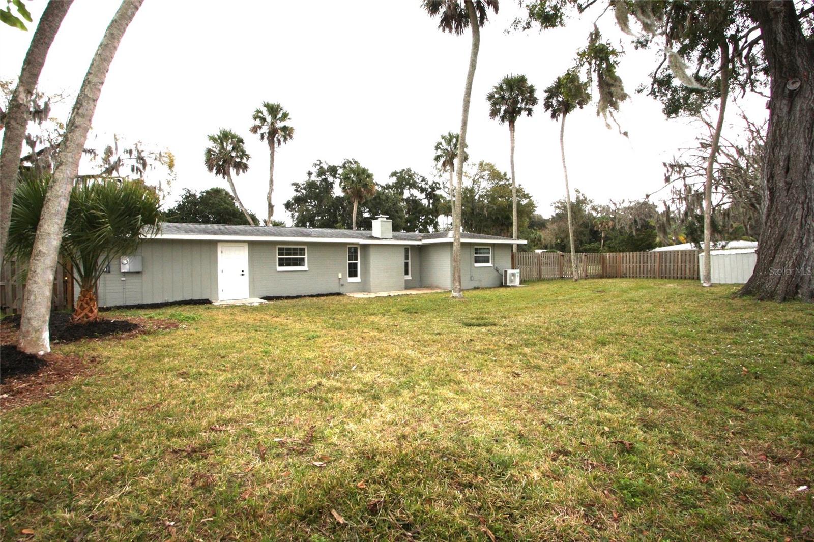 FLORIDA SHORES 01 - Residential