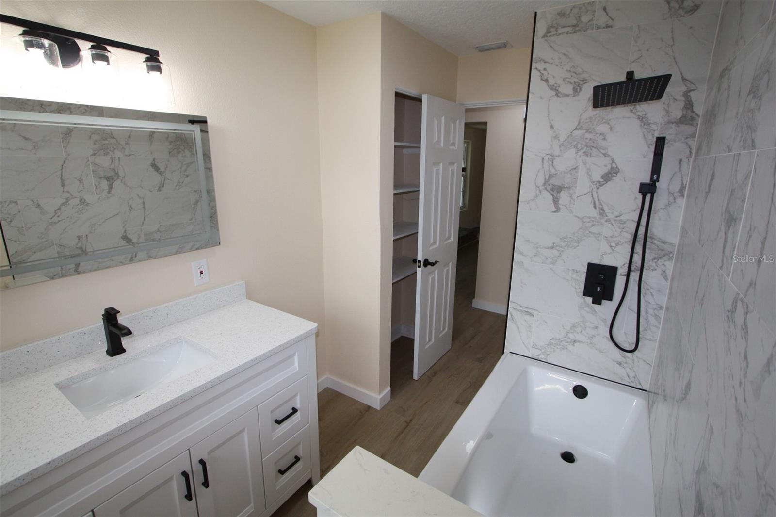 FLORIDA SHORES 01 - Residential