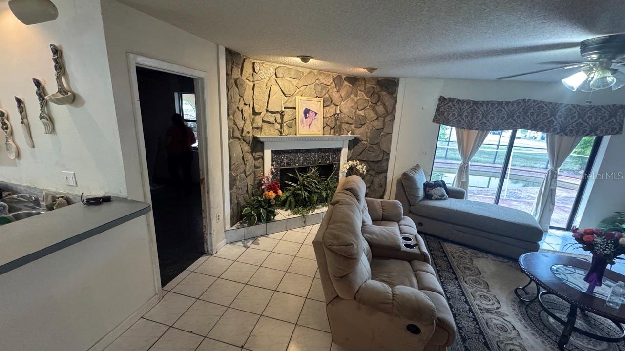 1160; MISC AC PALMETTO - Residential
