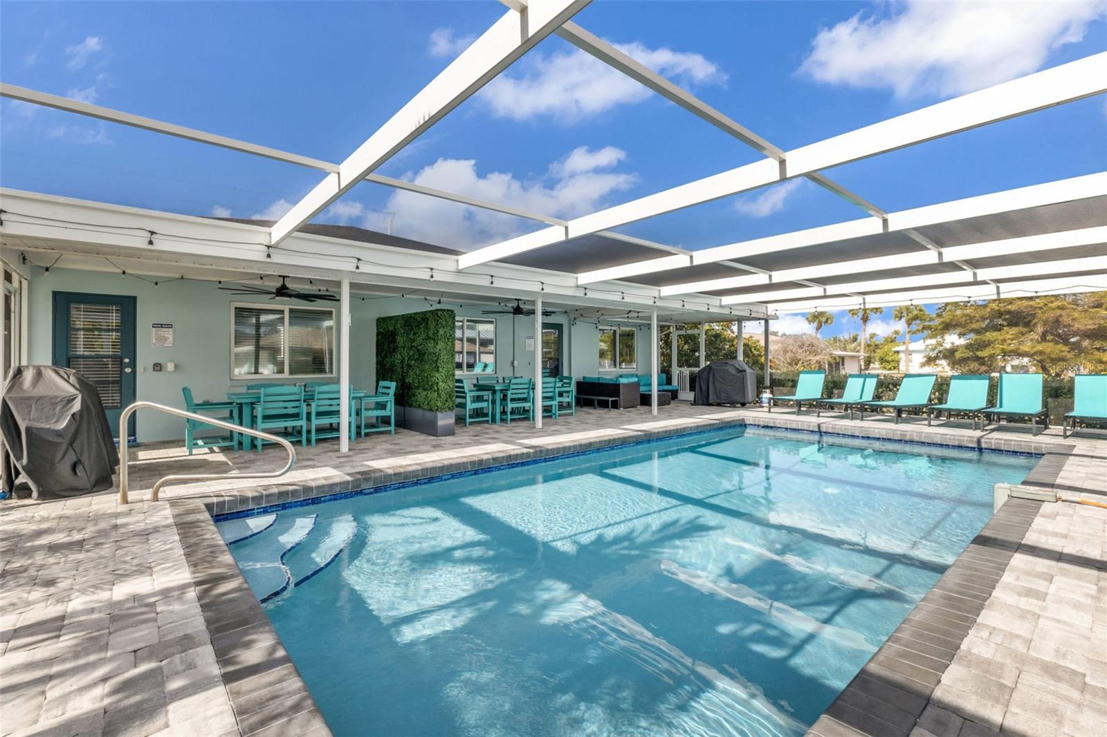 ACREAGE & UNREC - Residential Income