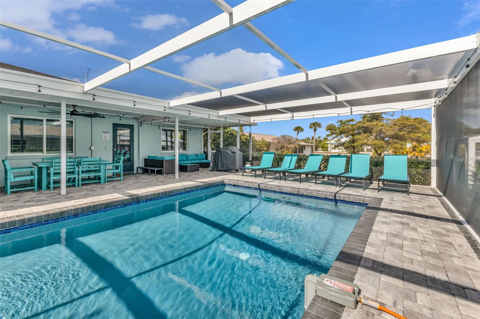 ACREAGE & UNREC - Residential Income