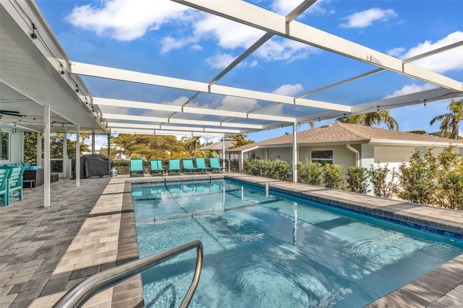 ACREAGE & UNREC - Residential Income