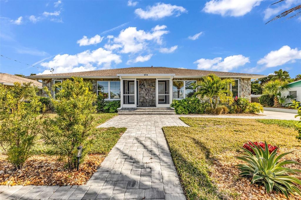 Photo of 312 Bayshore Road, Nokomis, FL 34275 (MLS # C7520010)