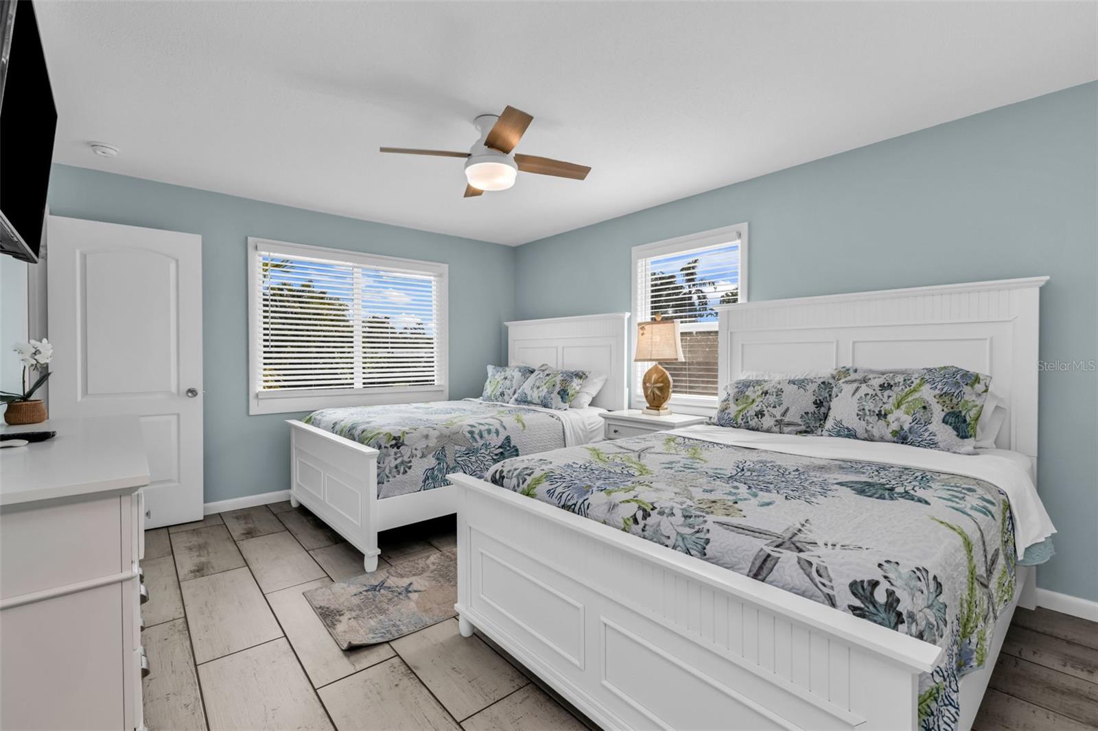 ACREAGE & UNREC - Residential Income