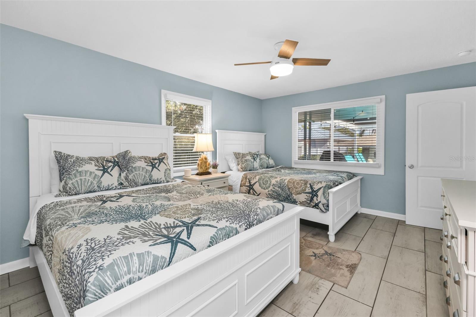 ACREAGE & UNREC - Residential Income