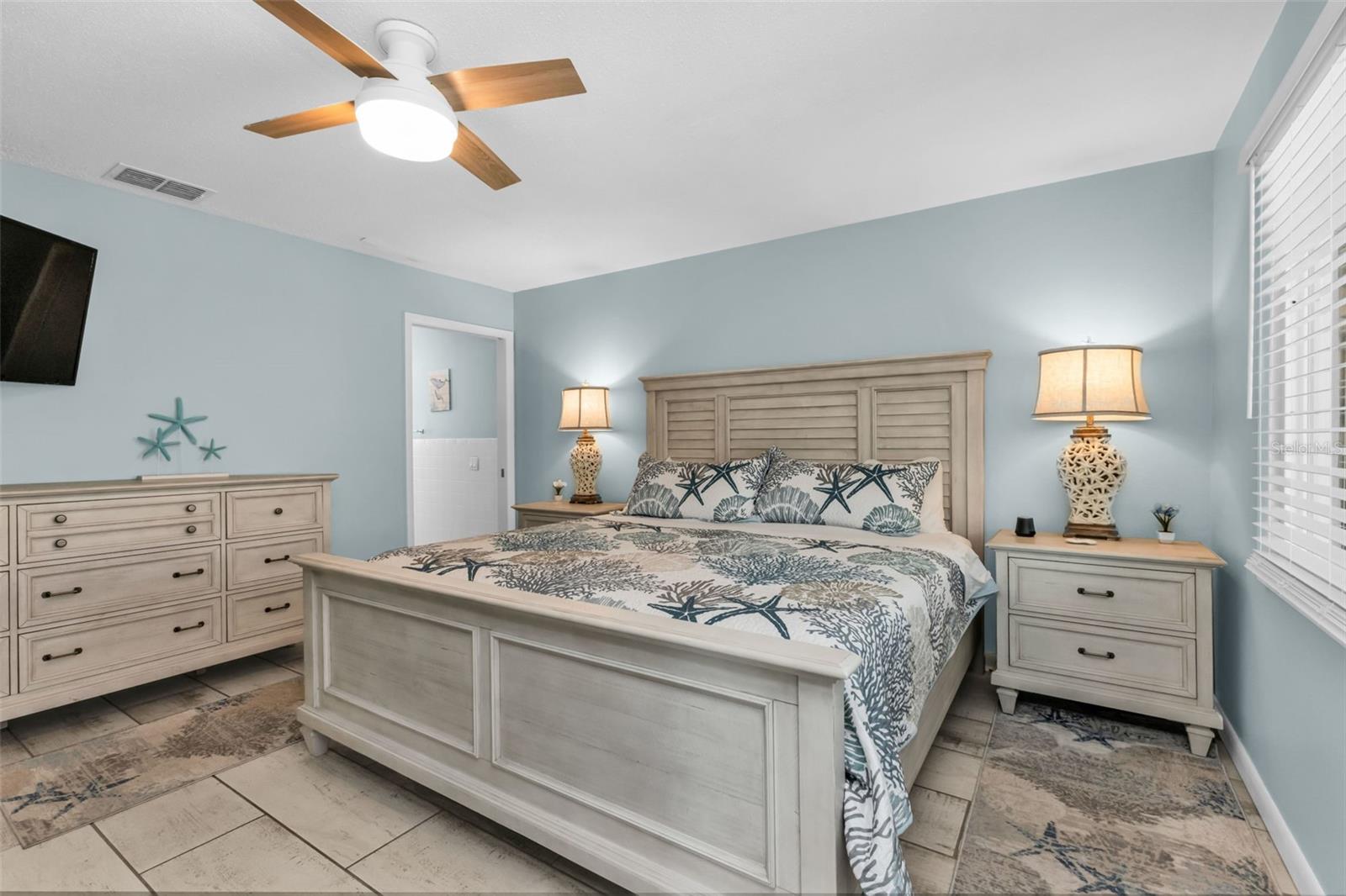 ACREAGE & UNREC - Residential Income