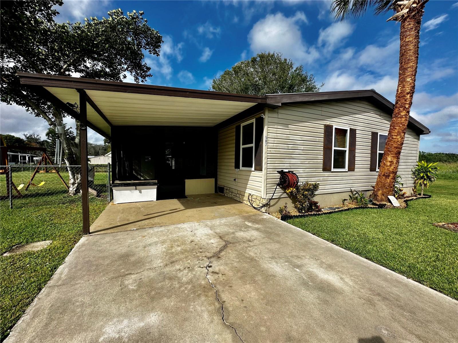 RIVER RUN RESIDENCE PH 02 - Residential