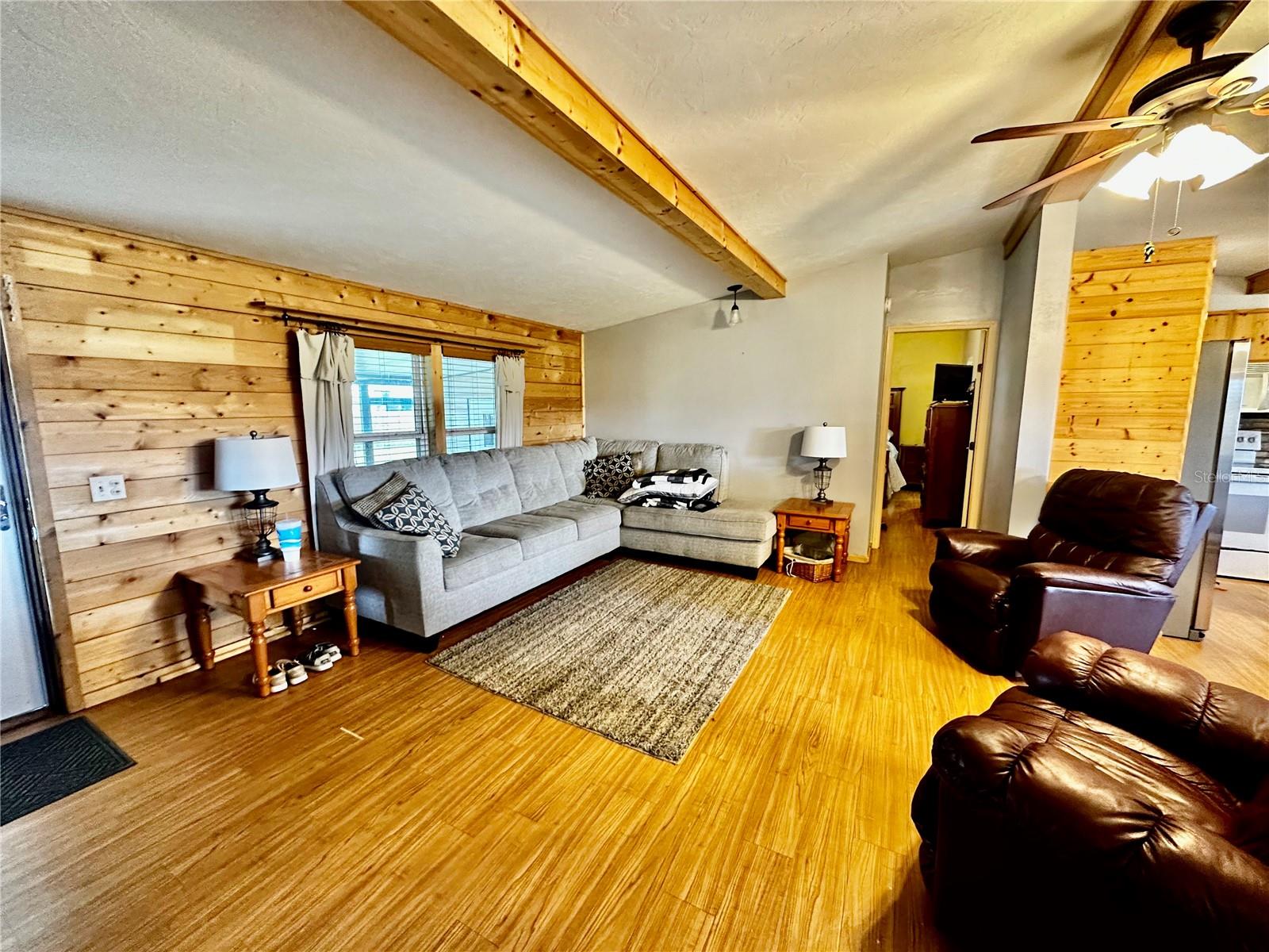 RIVER RUN RESIDENCE PH 02 - Residential