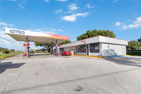 8431 E COLONIAL DRIVE ORLANDO FL 32817