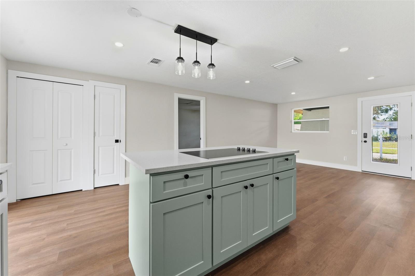 CANDLEWOOD UNIT 1 - Residential