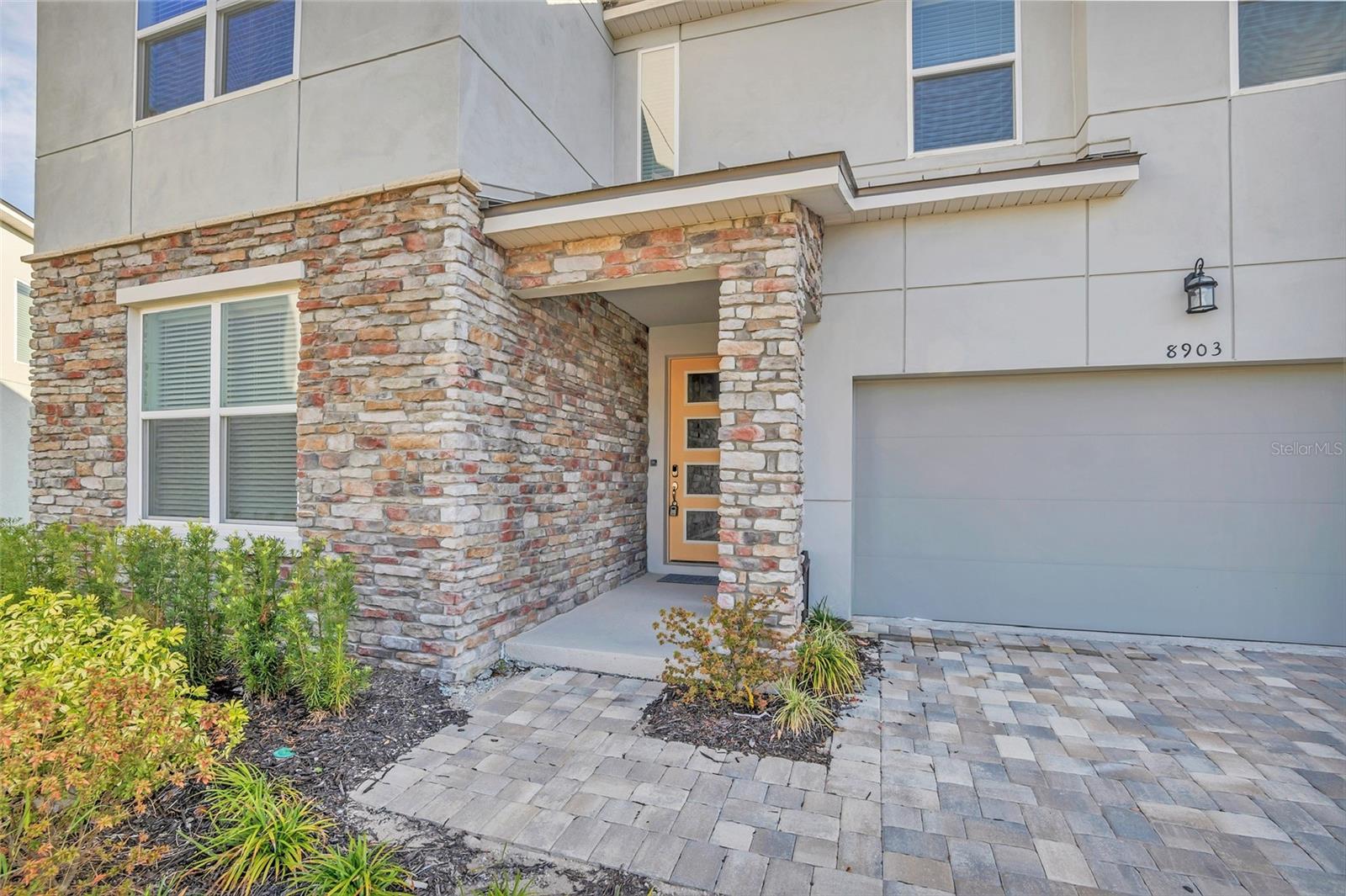 8903 CAROLINE BAY COURT