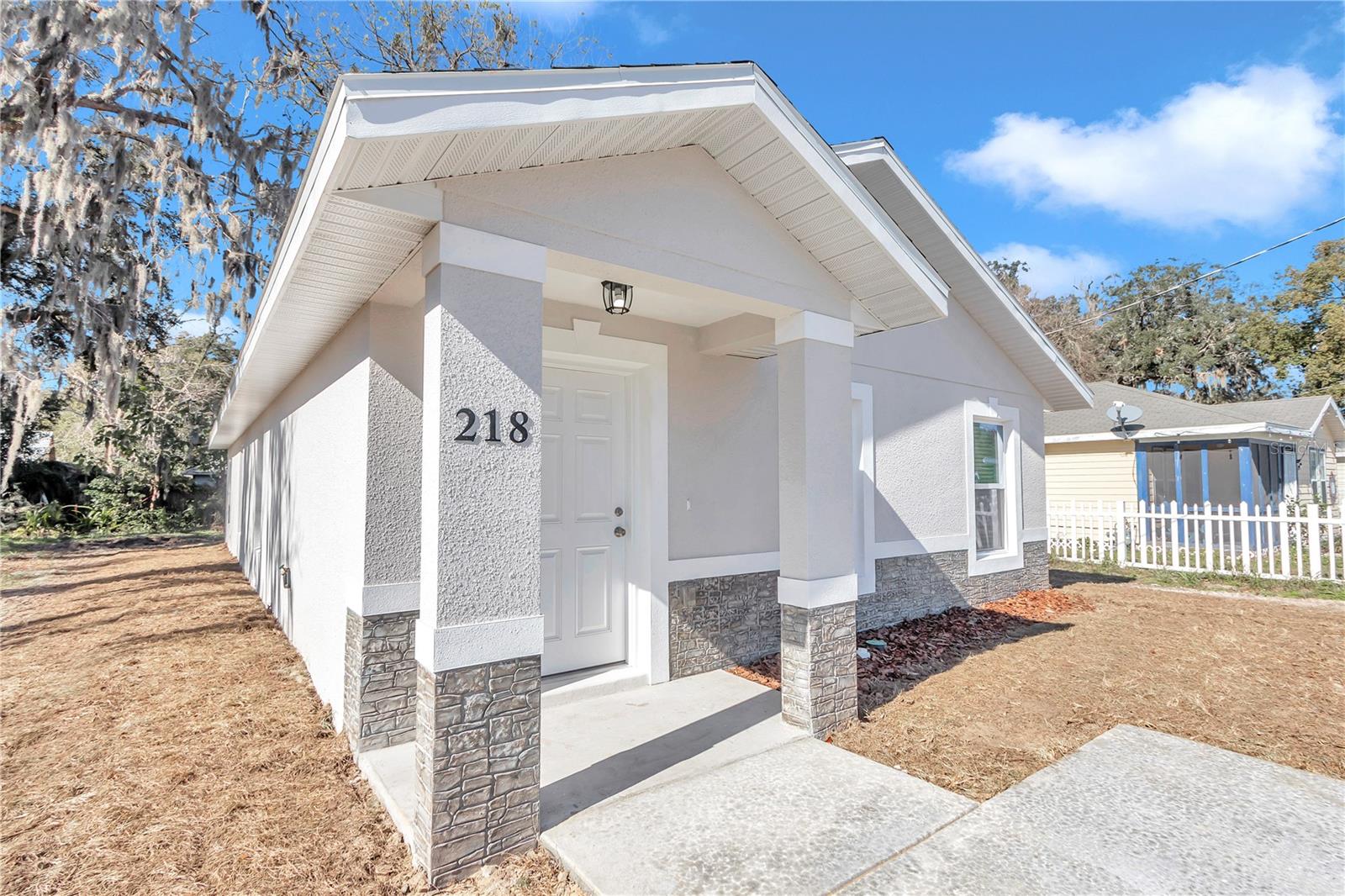 WEST END - Residential