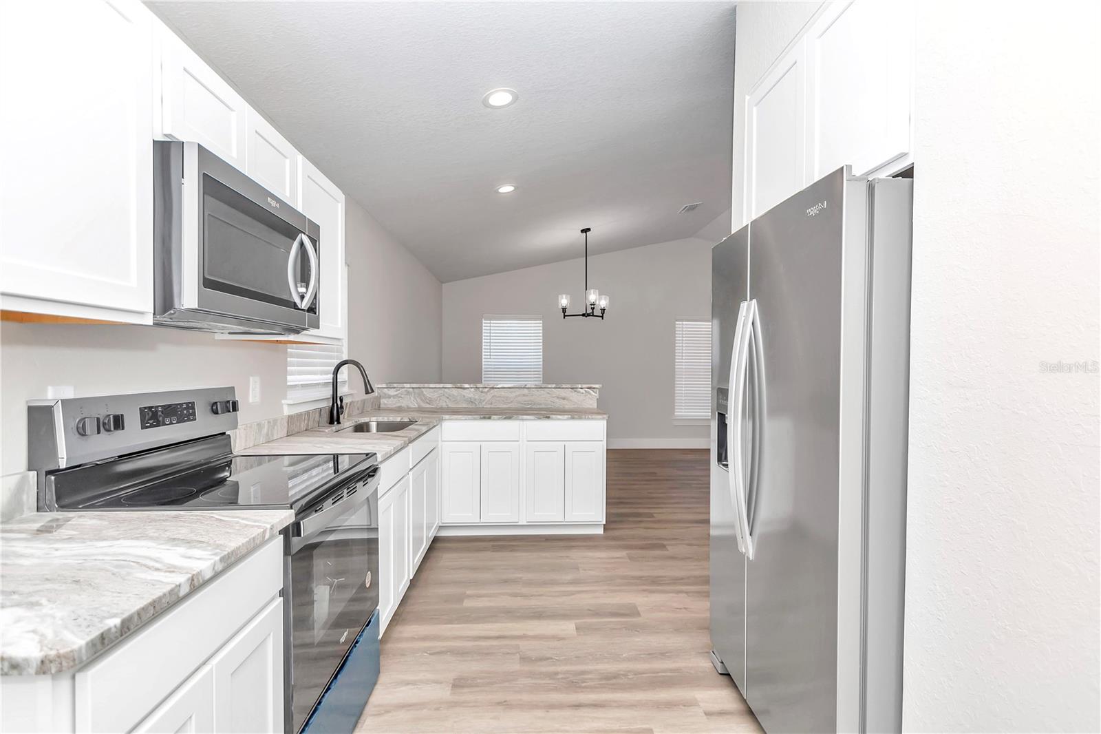 WEST END - Residential