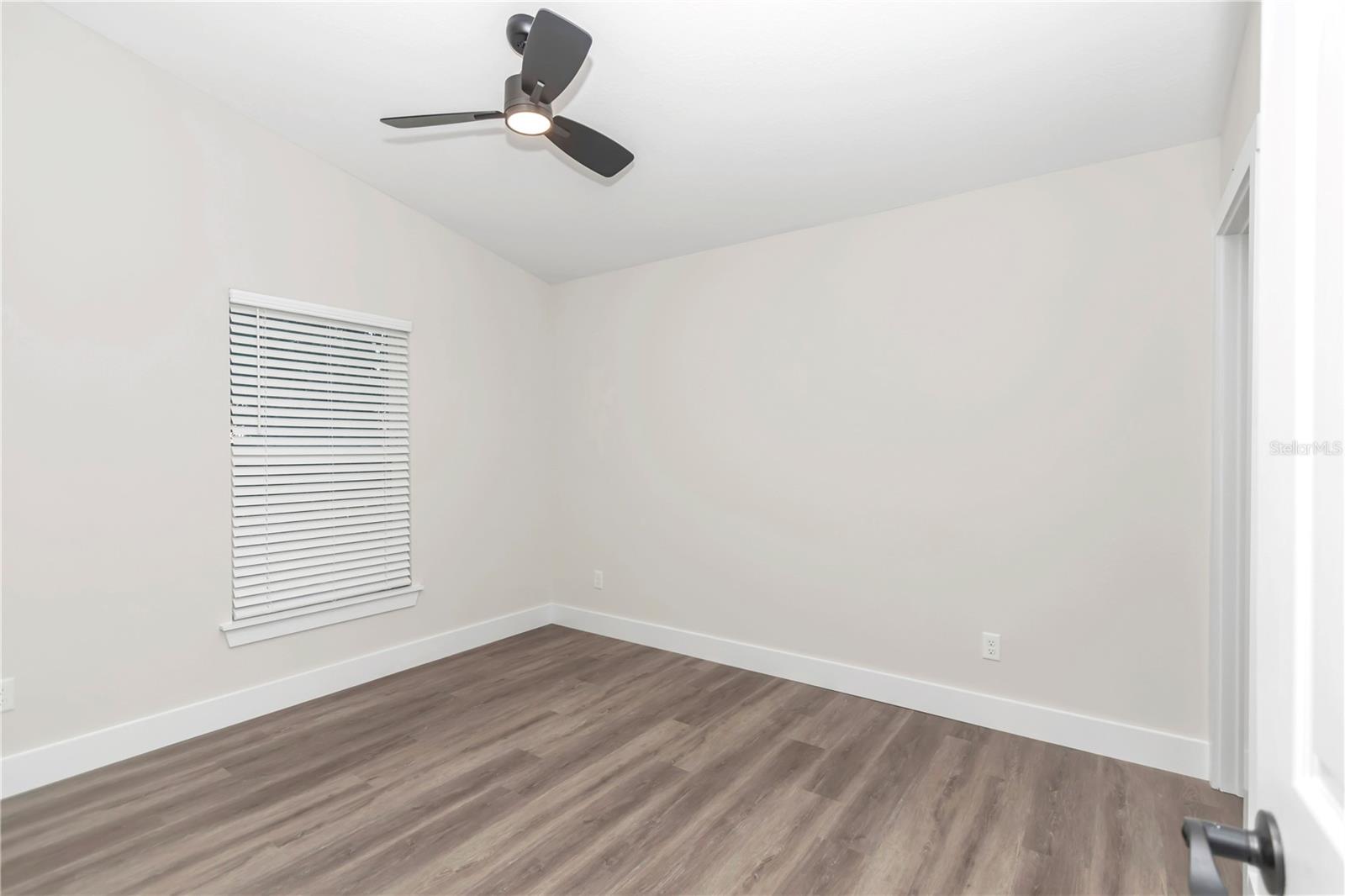 WEST END - Residential