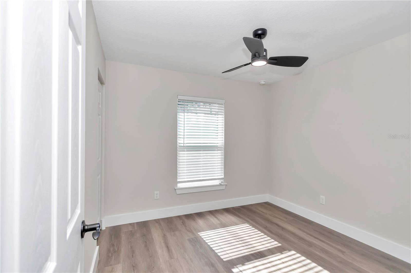 WEST END - Residential