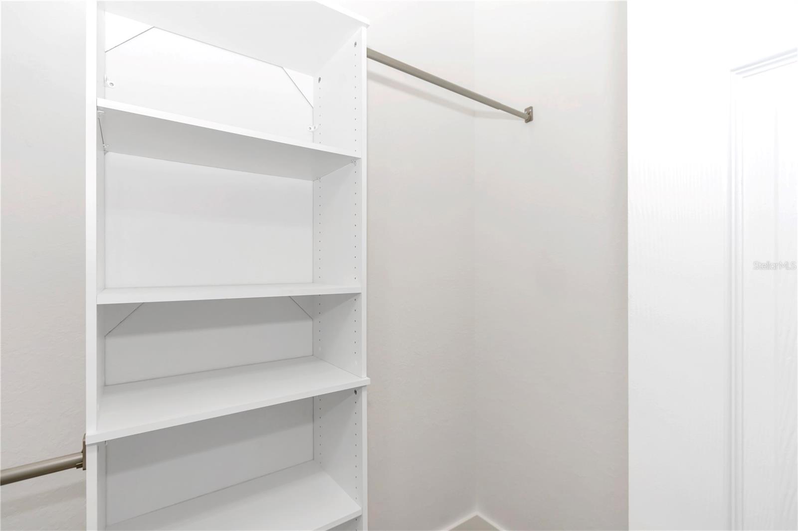 WEST END - Residential