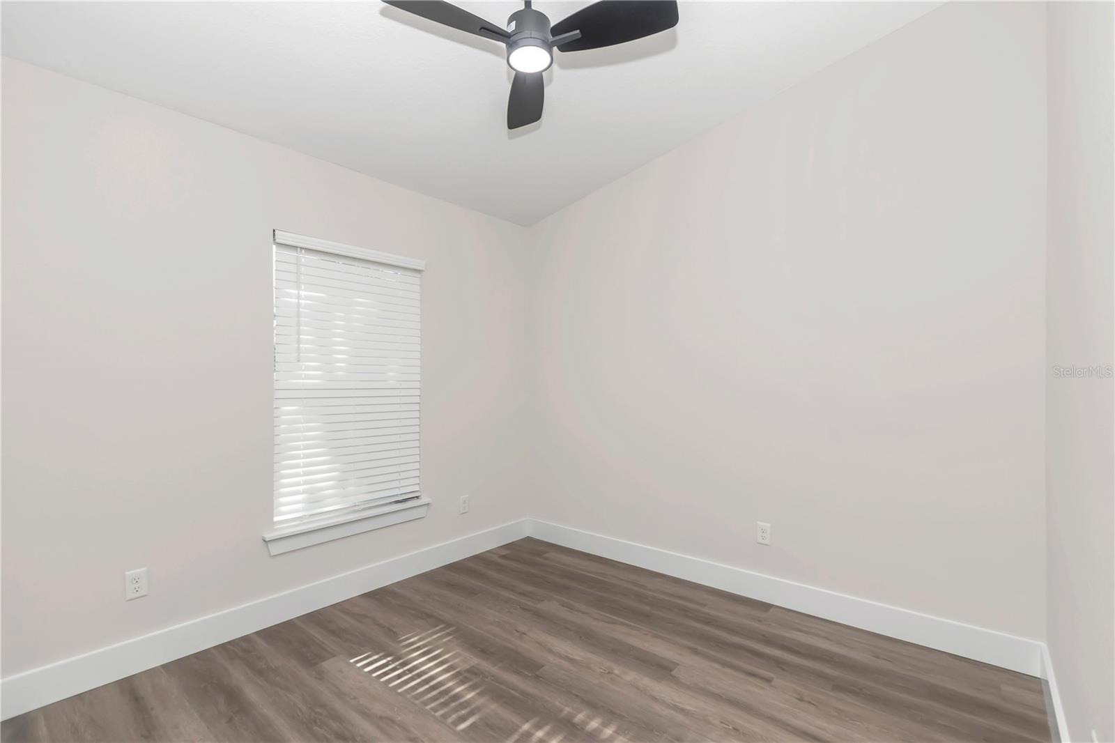 WEST END - Residential